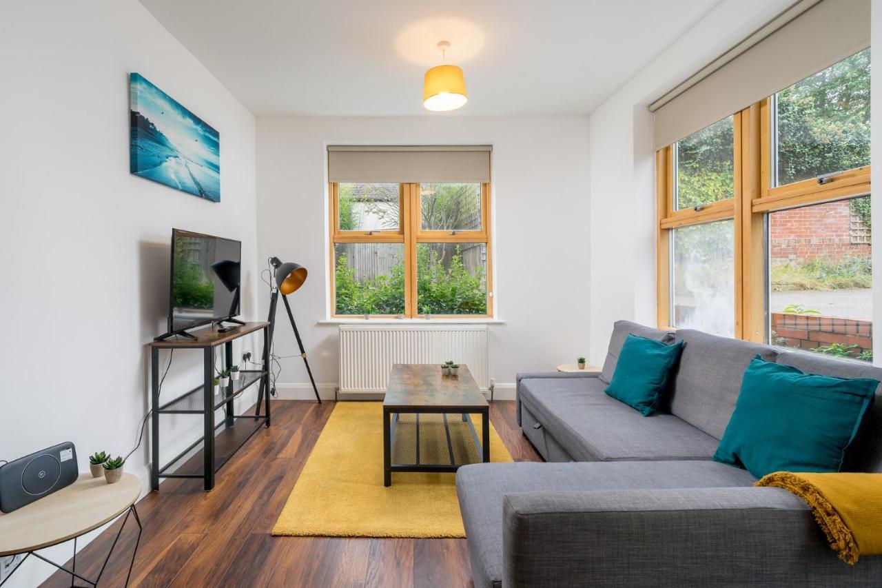 Apartment Stylish Watford 2 Bedroom And Sofa Bed With Free Parking Watford (Hertfordshire)
